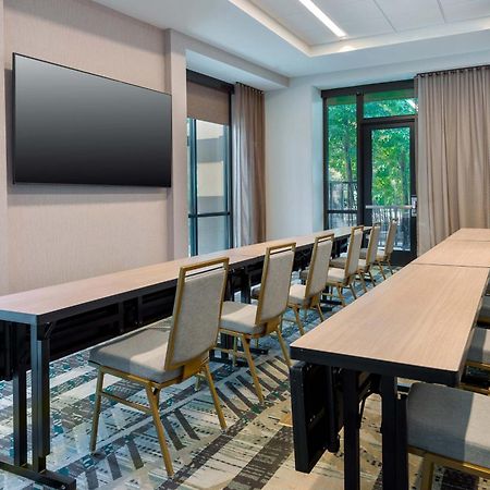 Hotel Courtyard By Marriott Atlanta Midtown Exterior foto