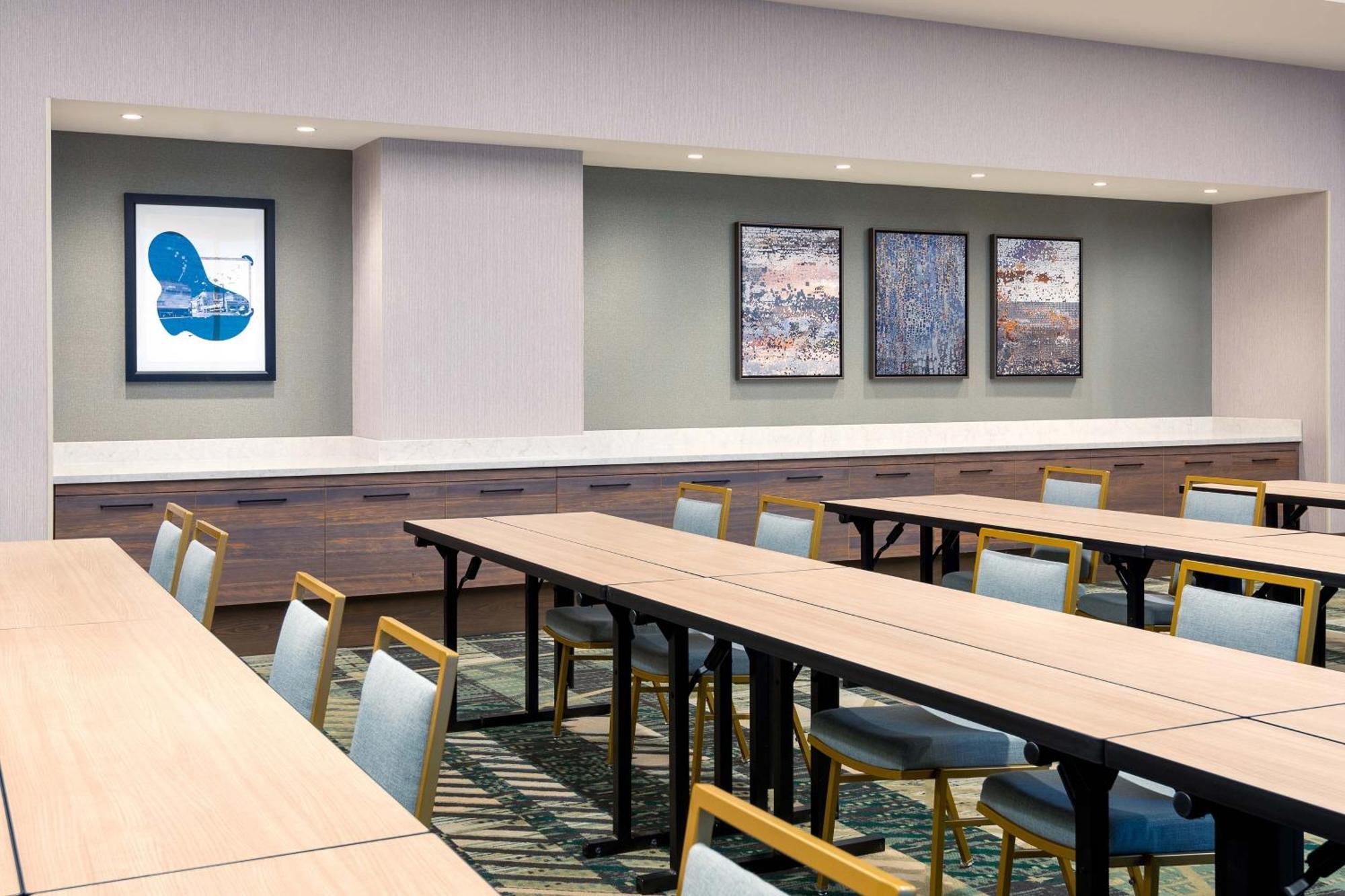Hotel Courtyard By Marriott Atlanta Midtown Exterior foto