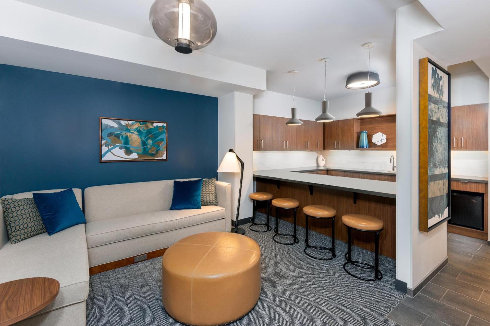 Hotel Courtyard By Marriott Atlanta Midtown Exterior foto