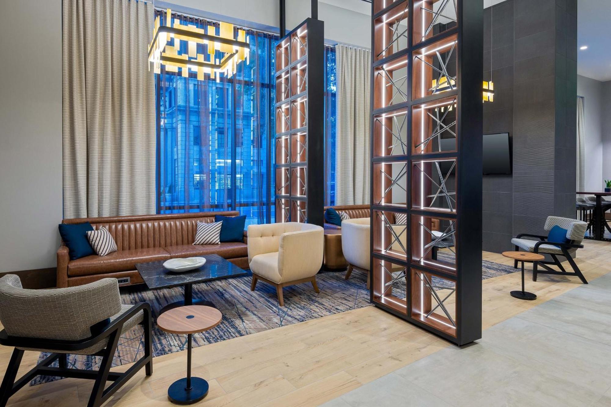 Hotel Courtyard By Marriott Atlanta Midtown Exterior foto